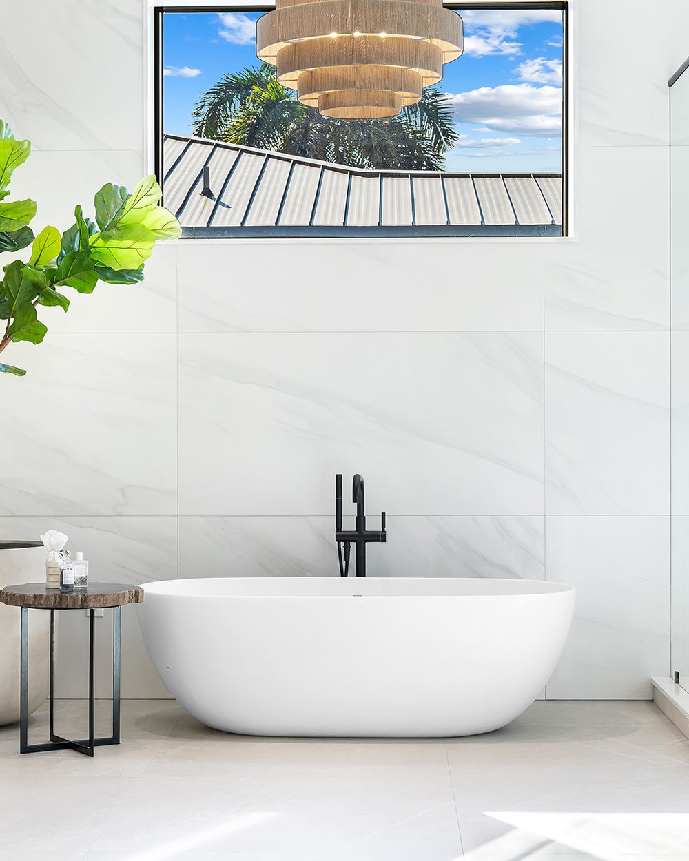 Primary bath with freestanding tub